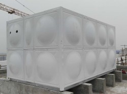 不鏽鋼保溫水箱