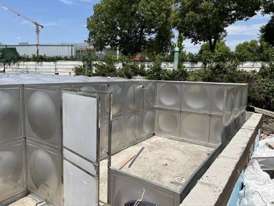 不鏽鋼保溫水箱