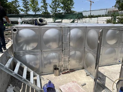 不鏽鋼生活水箱